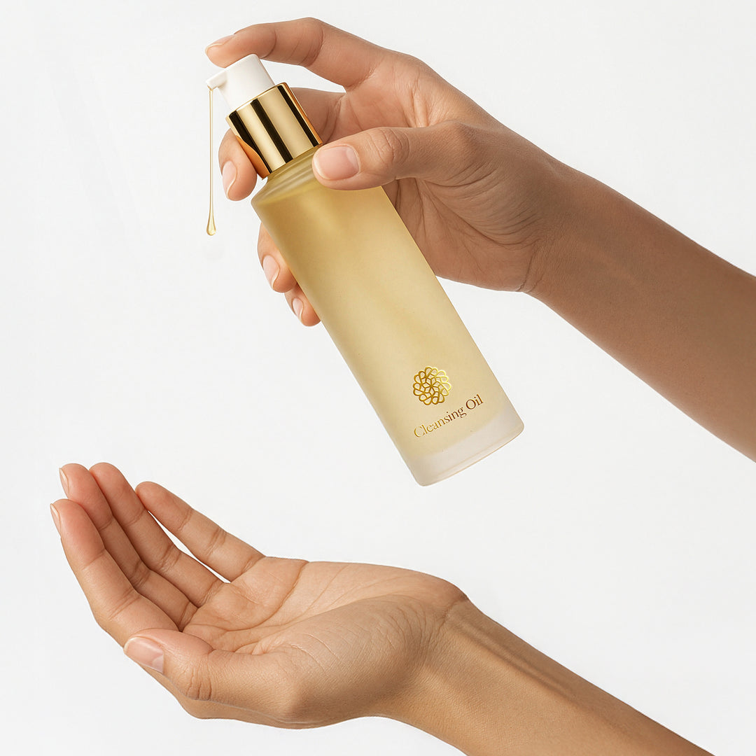 CLEANSING OIL WITH COMPLIMENTARY 600GSM FACE GLOVE
