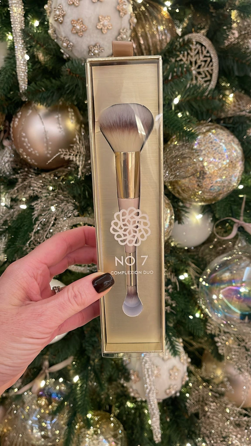Brush 07 Complexion Duo