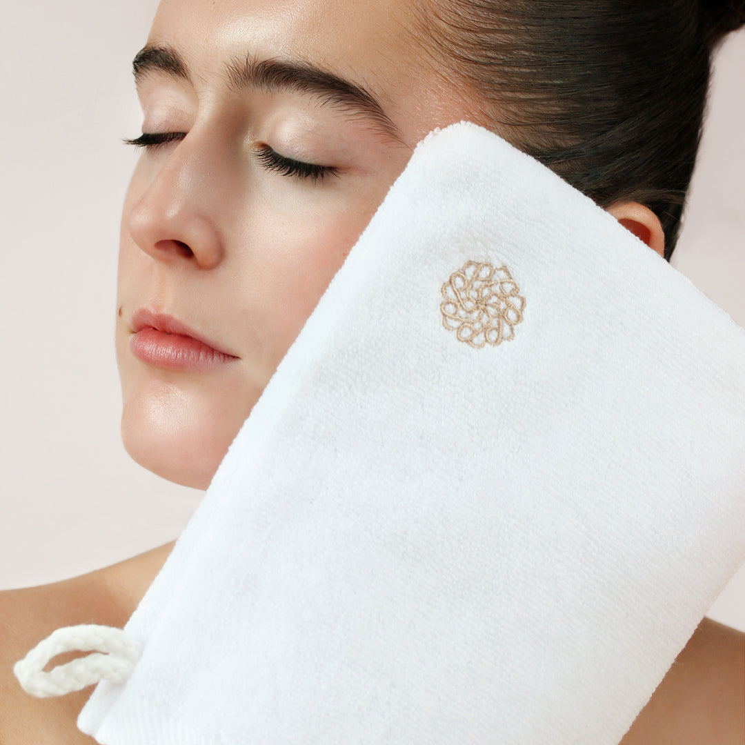 Face Glove